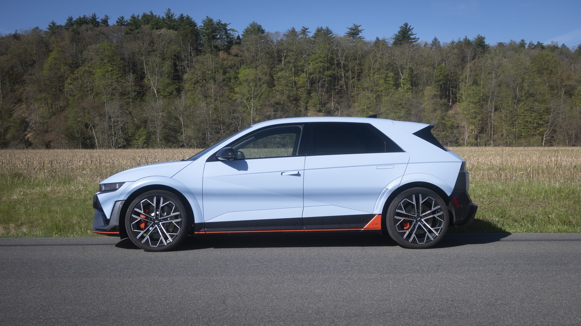 Hyundai ioniq 5 n, vista lateral.