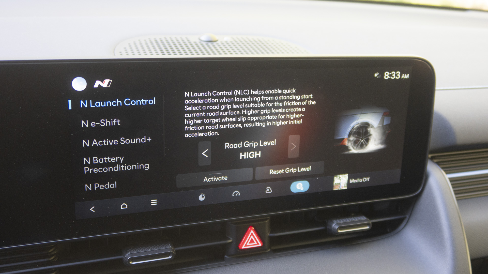 Hyundai ioniq 5 n, leitura da tela do computador.