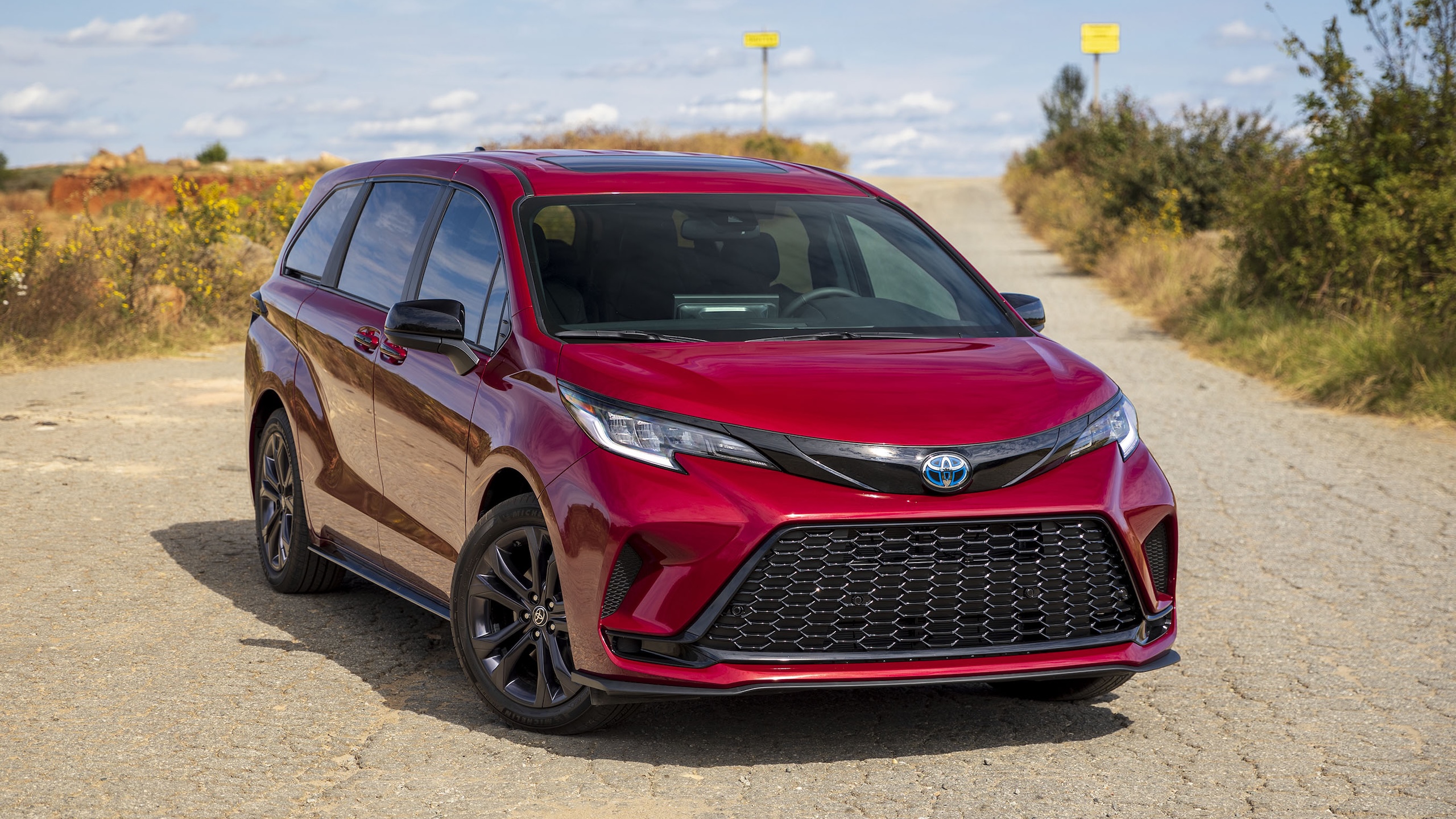 Revisão rápida do Toyota Sienna 2025: a última minivan honesta