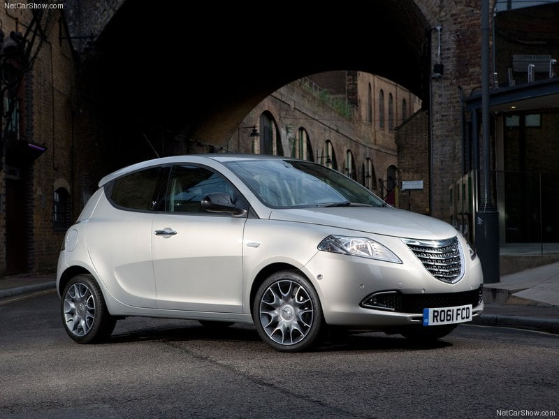 Análise do Chrysler Ypsilon - Blog de carros