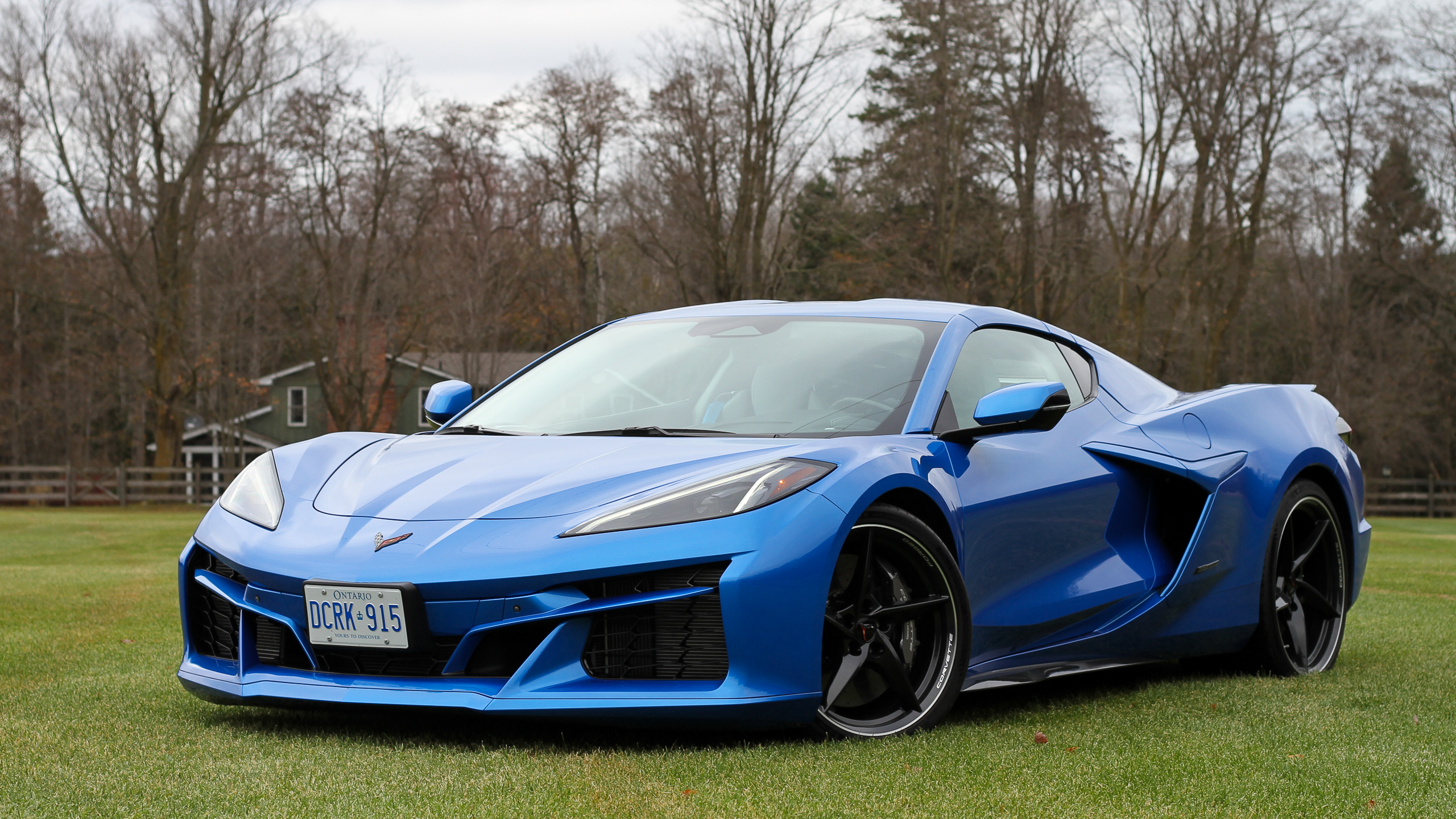 Análise do Chevrolet Corvette E-Ray 2024: valor absurdo, absurdamente legal