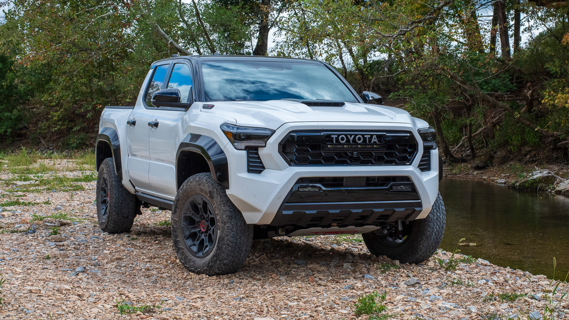 O novo Toyota Tacoma Trd Pro vira o script de simples para super